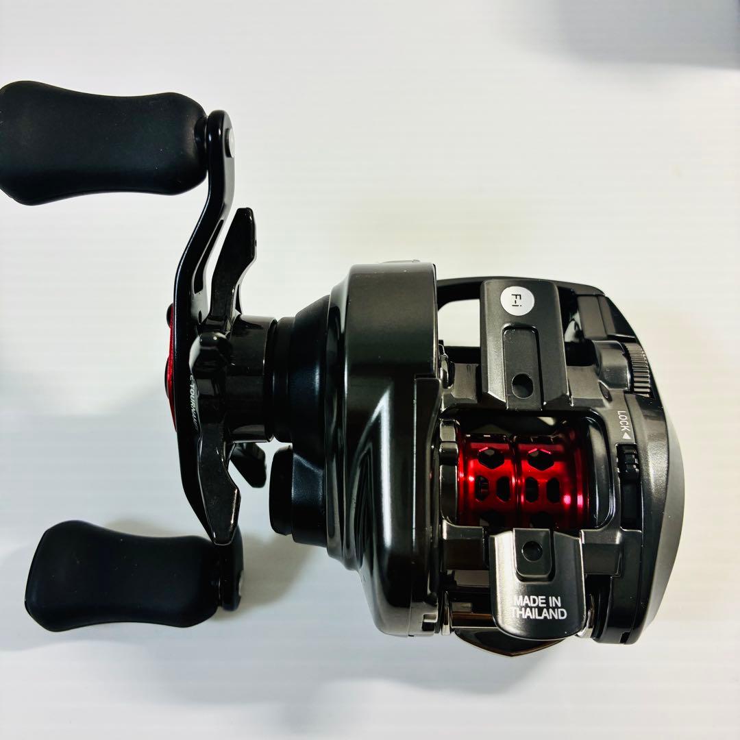 【極美品】20DAIWA ALPHAS AIR TW 8.6R