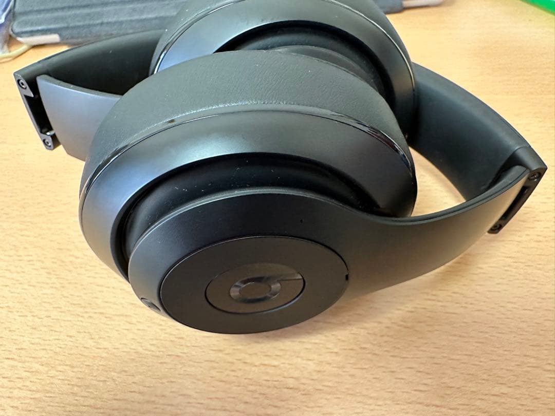 beats studio wireless マッドブラック