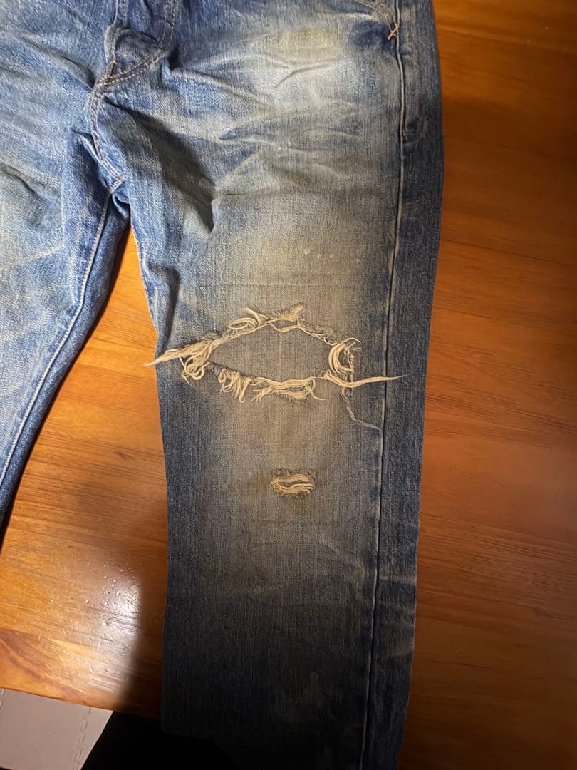 バックラッシュ　イサムカタヤマ　デニム　ダメージジーンズストレートデニム M