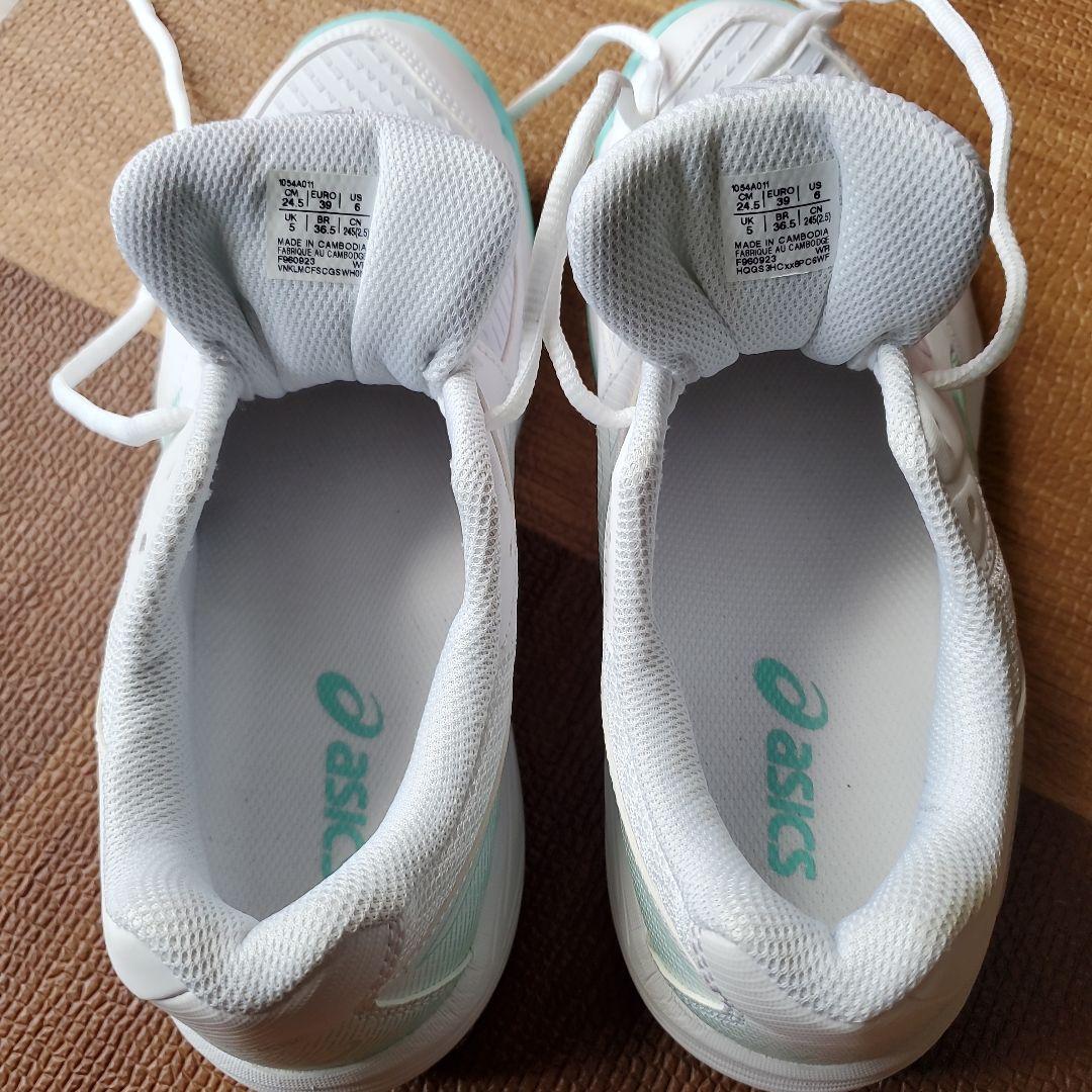 asics バレーボールシューズ 　ジュニア　ホワイト/ミント　24.5cm