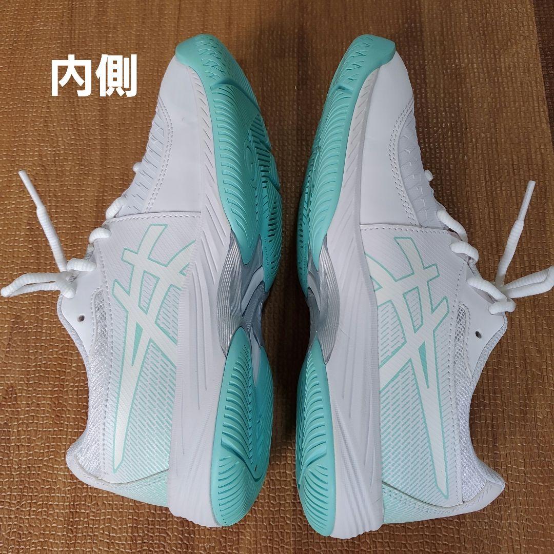 asics バレーボールシューズ 　ジュニア　ホワイト/ミント　24.5cm