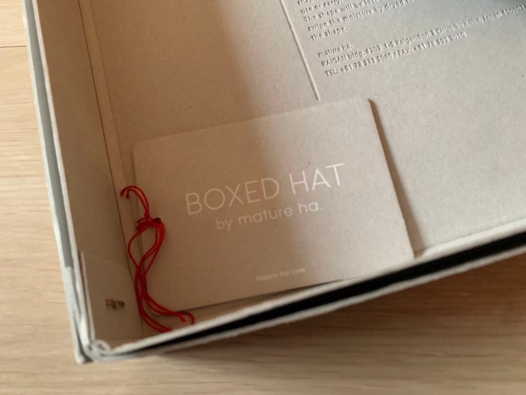 試着のみ　マチュアーハ　BOXED HAT 104