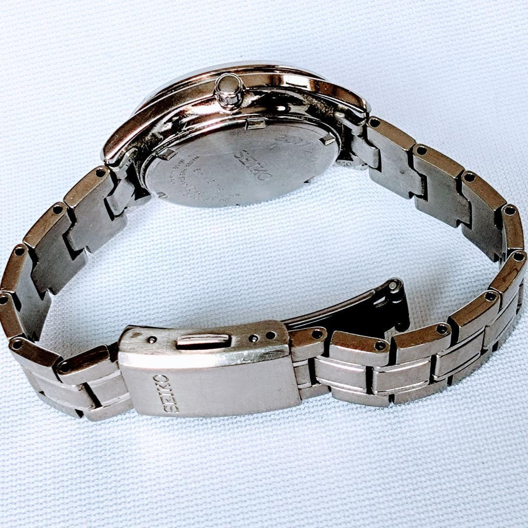 良品 SEIKOセイコー レディース腕時計ソーラー チタン 軽量 大人の魅力