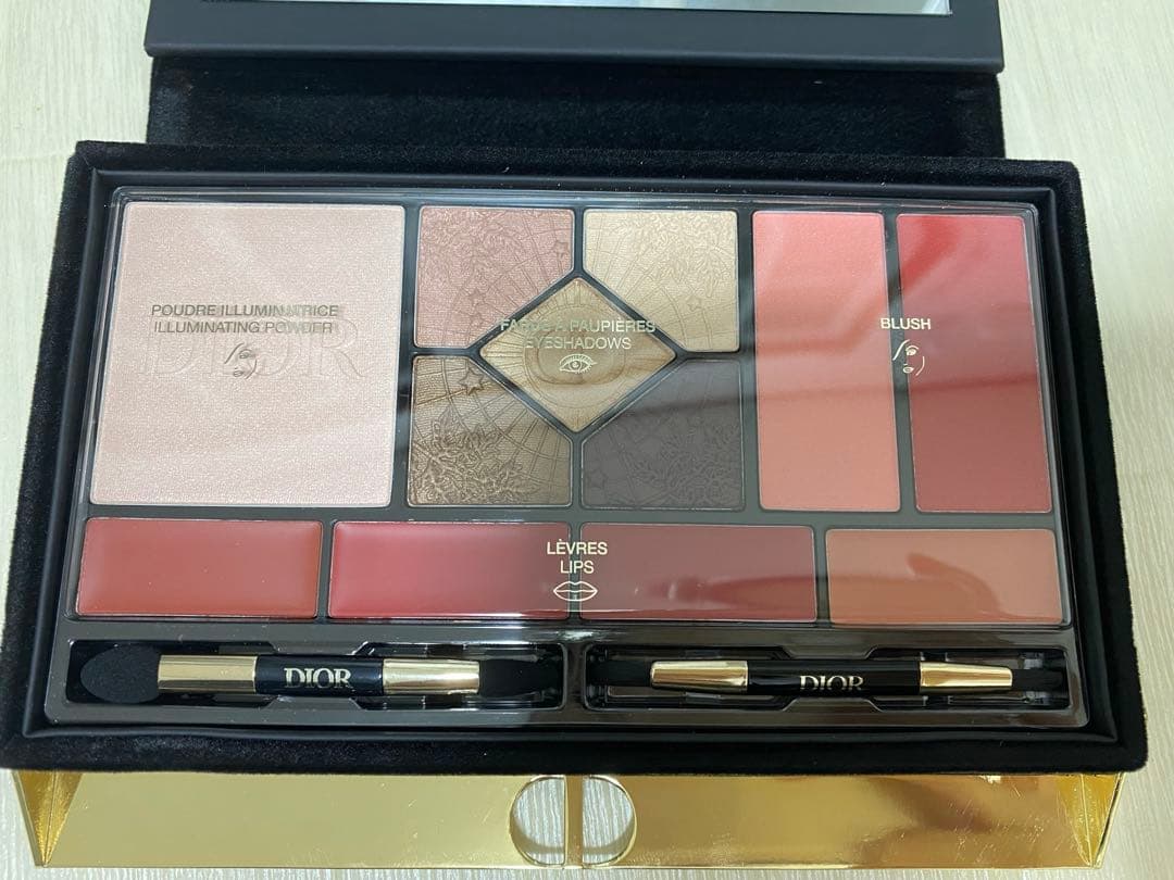 Dior エクランクチュールマルチユースパレット【数量限定品】