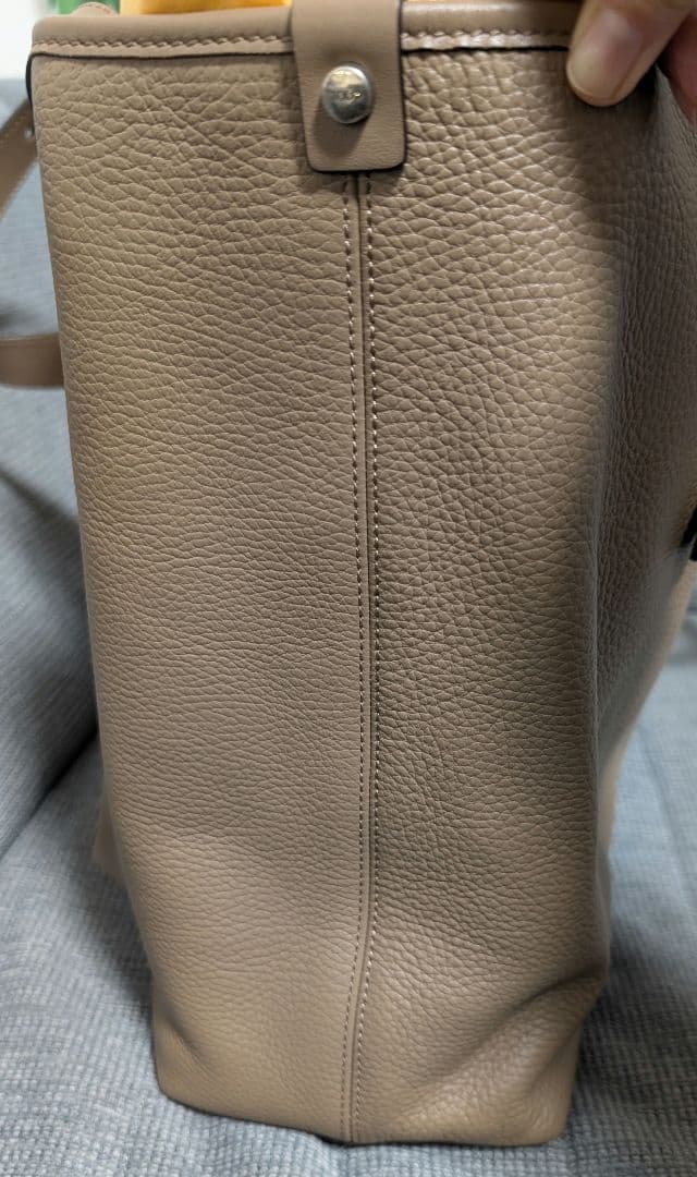 やまさん　Tod's Tライオン トープ レザー トートバッグ