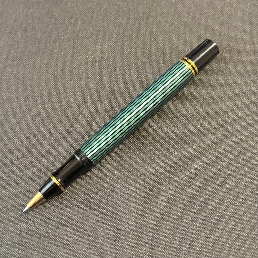 Pelikan ローラーボール スーベレーン R400 グリーンストライプ