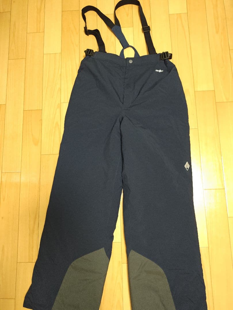 値下げ中　mont-bell 160センチ　スキーウェア上下セット 青/水色