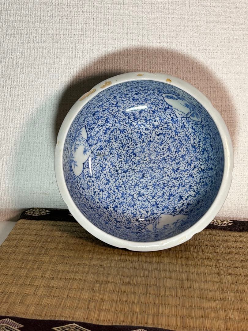 古伊万里　総微塵唐草　菓子鉢 窓絵(松竹梅) 江戸時代