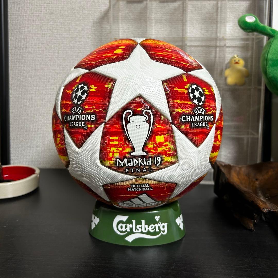 専用　チャンピオンズリーグ　決勝ボール　2019