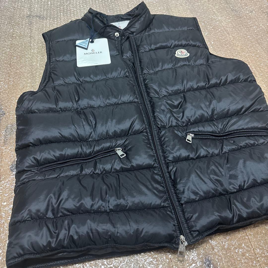 モンクレールライトダウン　ダウンベス　MONCLER ハイブリッドダウン
