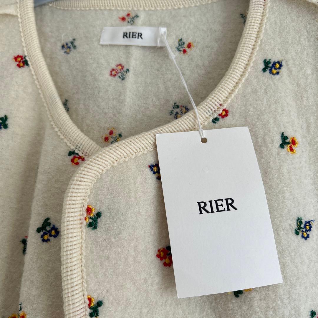 RIER WALKER GILET FLOWER ベスト　アイボリー