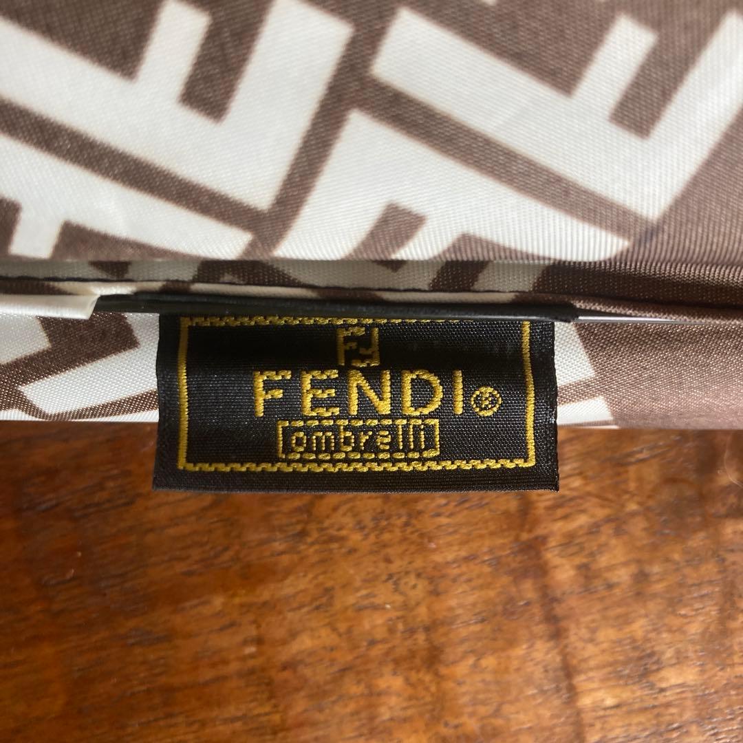 FENDI フェンディ　折りたたみ傘