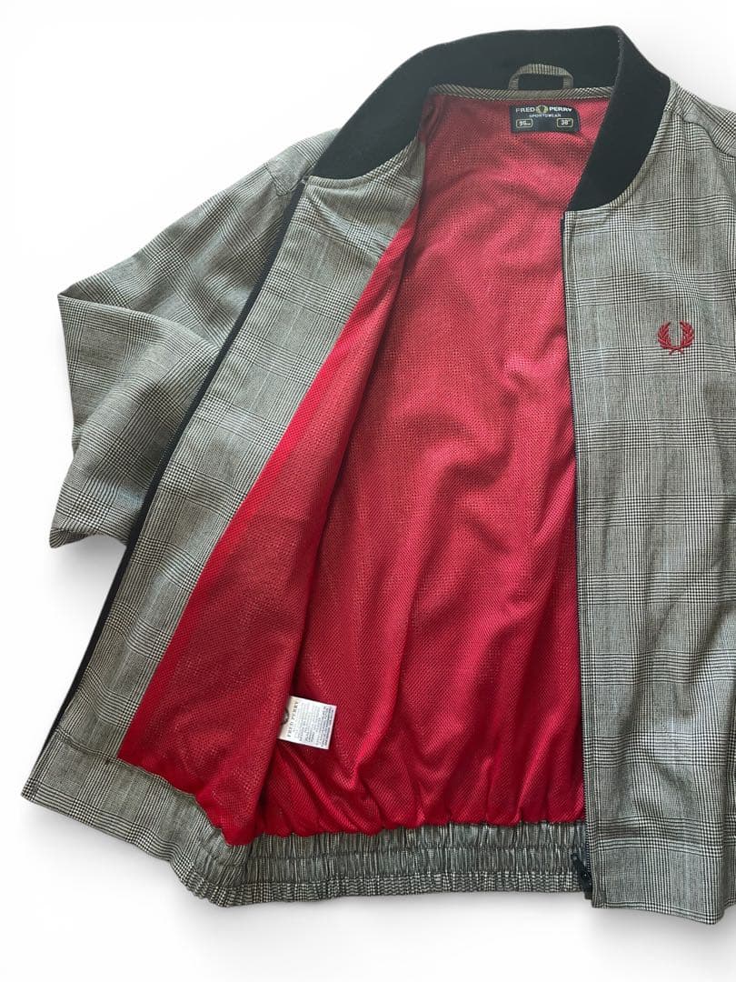 【美品】FRED PERRY メンズM (UK38) アウター　ブルゾン