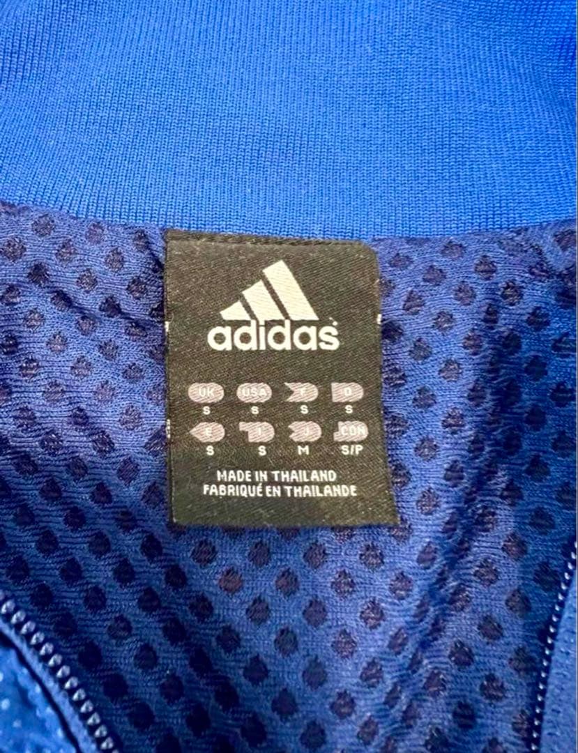 adidas New York Knicksジャケット選手用ウォームアップウェア