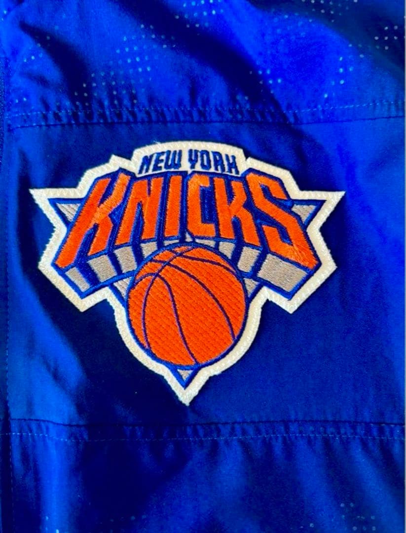 adidas New York Knicksジャケット選手用ウォームアップウェア