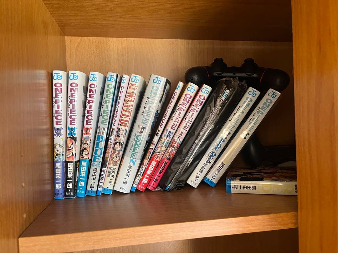 ONE PIECE 全87冊 92巻までまとめ売り＋公式ガイドブック・短編