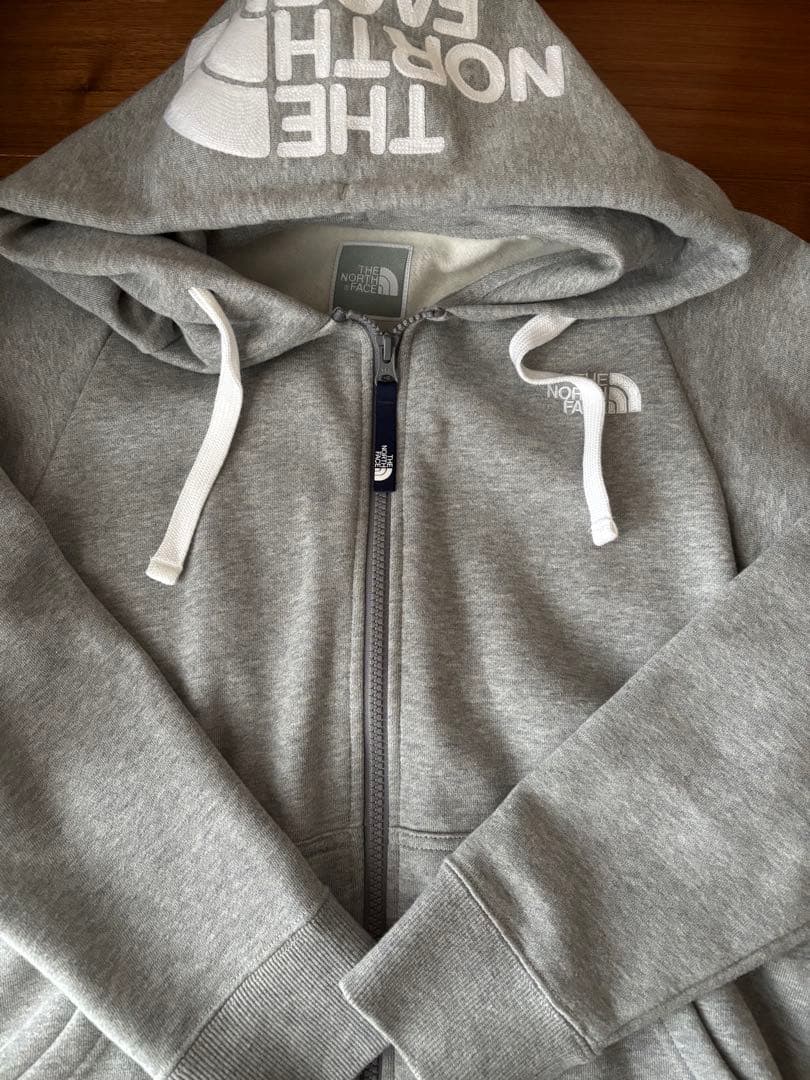 【美品】THE NORTH FACE グレー フルジップパーカー