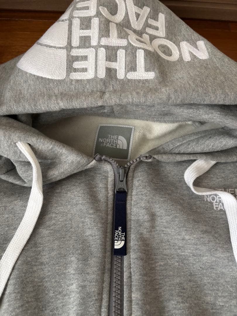【美品】THE NORTH FACE グレー フルジップパーカー