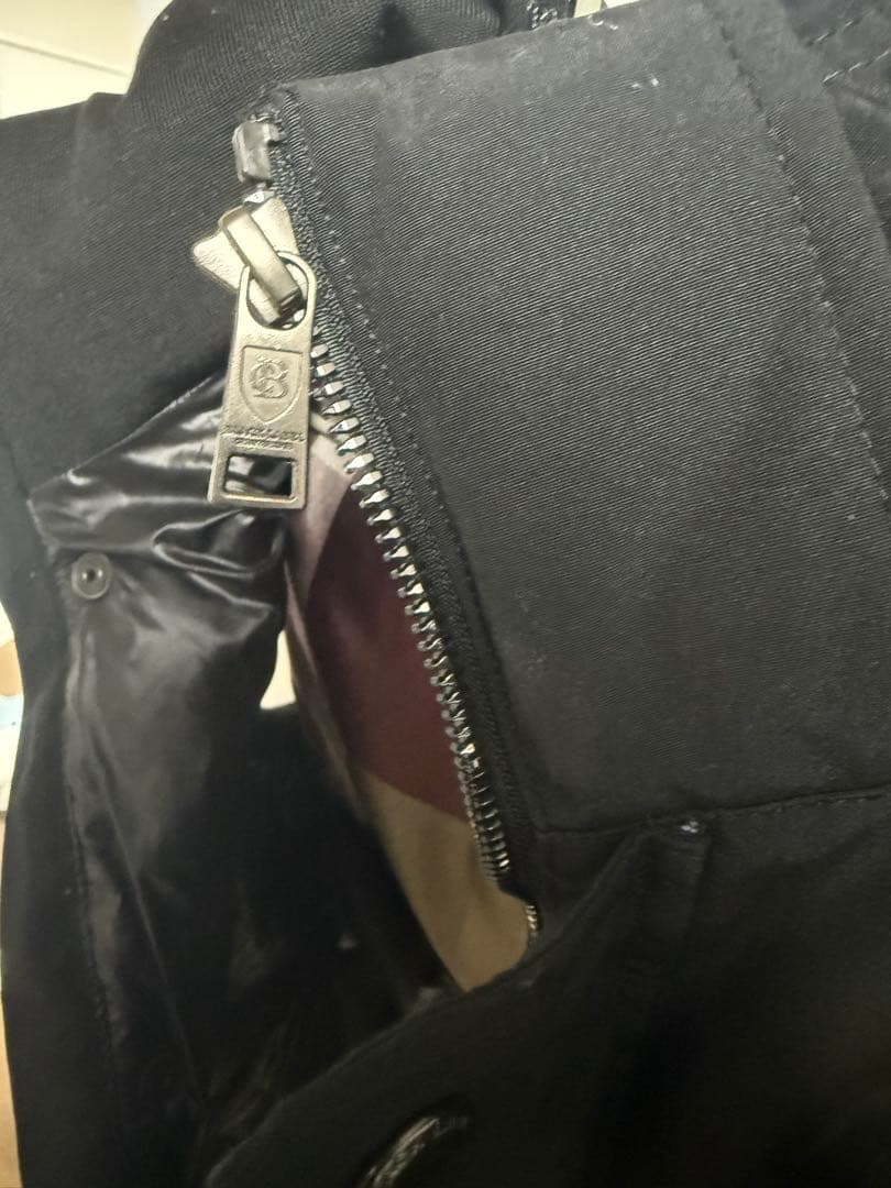 BLACKLABELダウンベスト