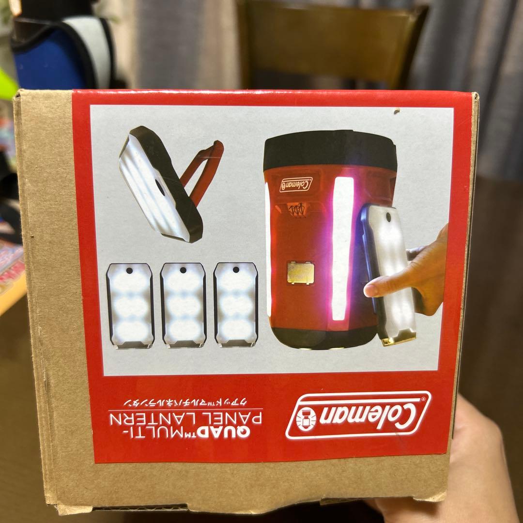 新品　コールマン　クアッドマルチパネルランタン