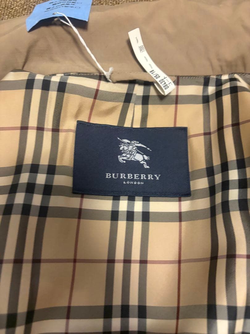 BURBERRY ベージュジャケット