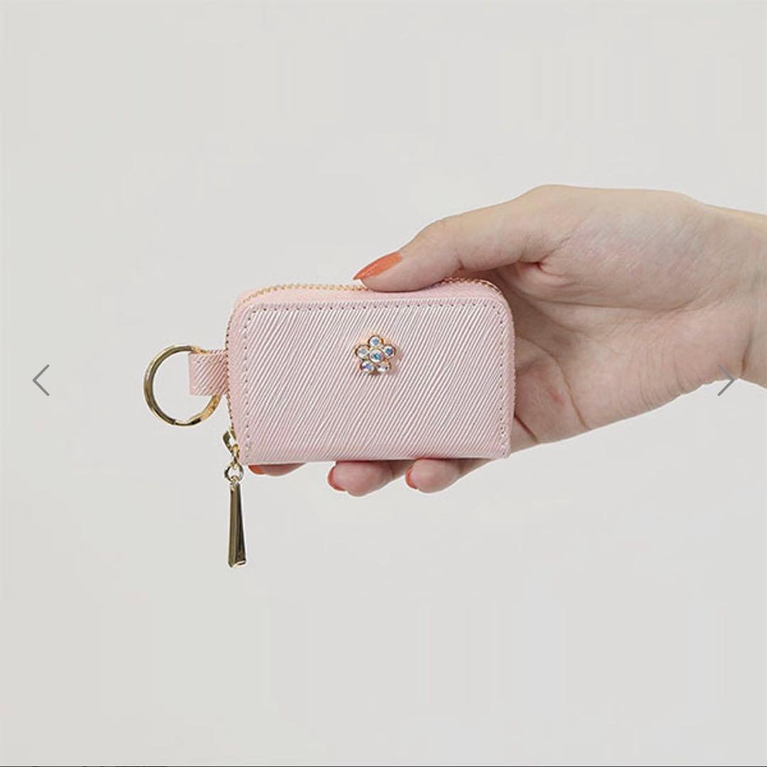 ❃MARY QUANT(マリークヮント)　パールラメエピ　スマートキーケース❃