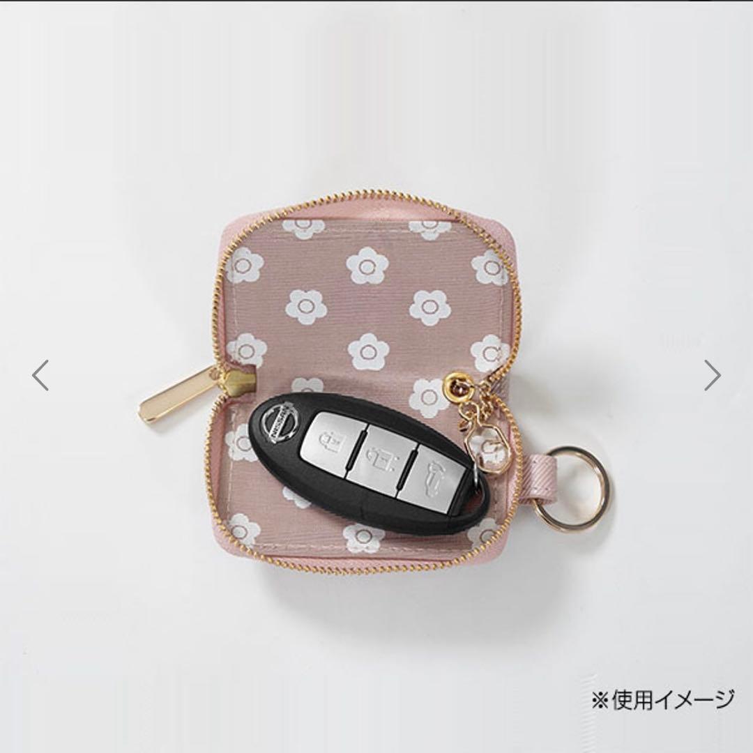 ❃MARY QUANT(マリークヮント)　パールラメエピ　スマートキーケース❃