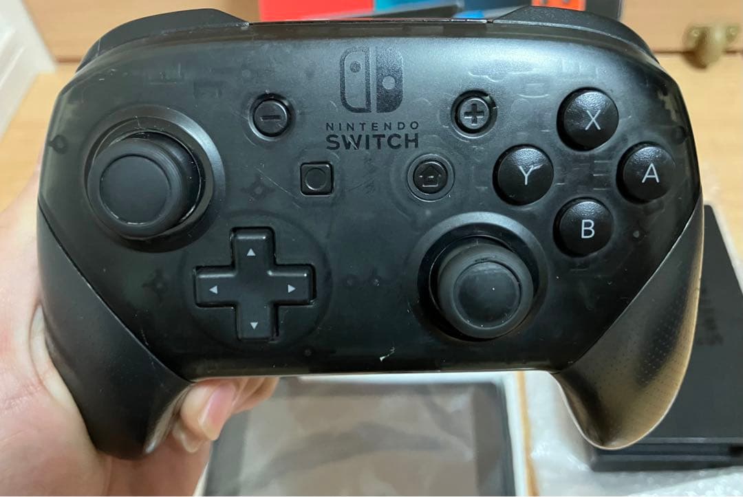 NINTENDO SWITCH 2023年製 バッテリー強化版 プロコン付 中古