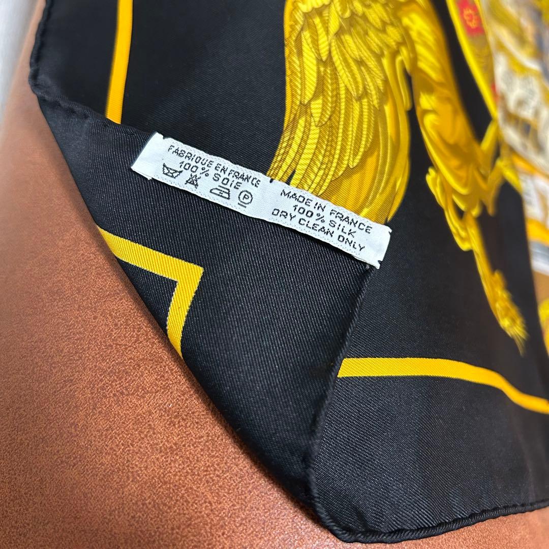 HERMES スカーフ 黒 金 中古 保管品 美品