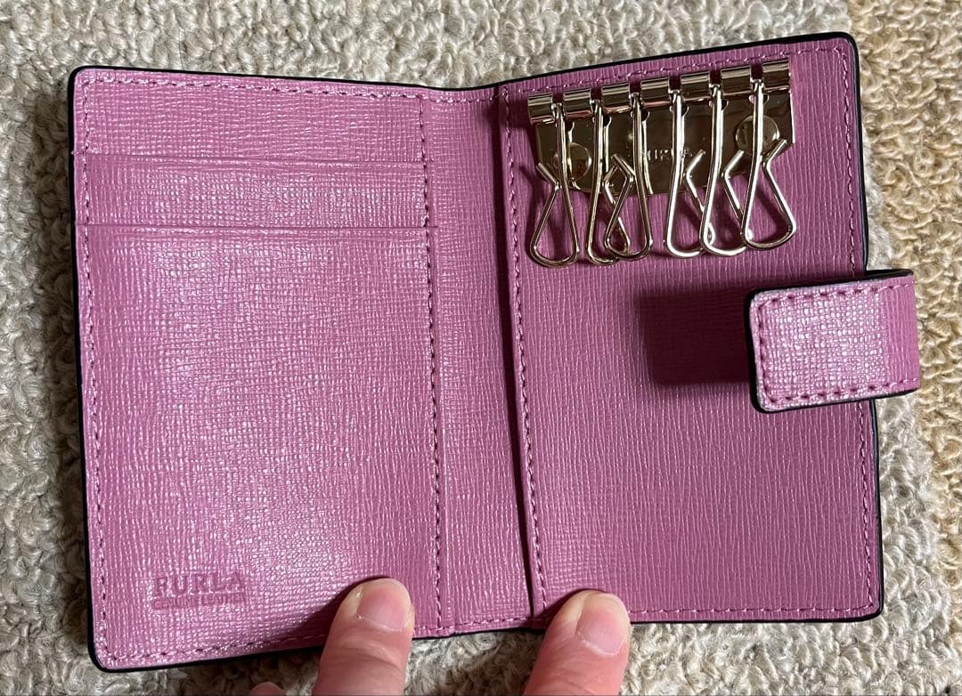 HIMEMOMO「FURLA キーケース【未使用品】」