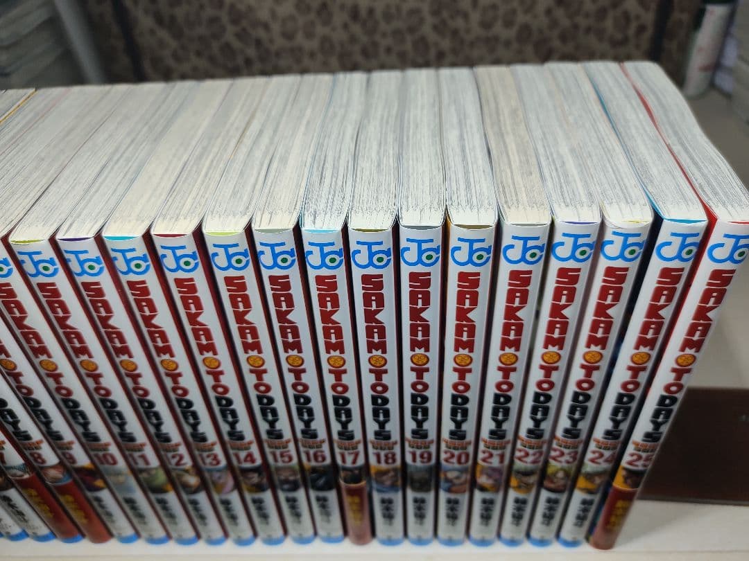 中古　SAKAMOTO DAYS　サカモトデイズ1〜25巻