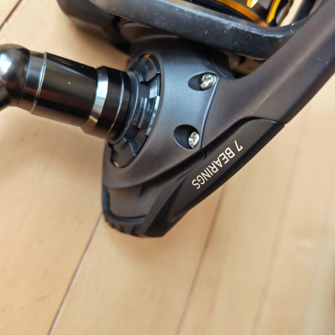 Daiwa BG 8000 スピニングリール