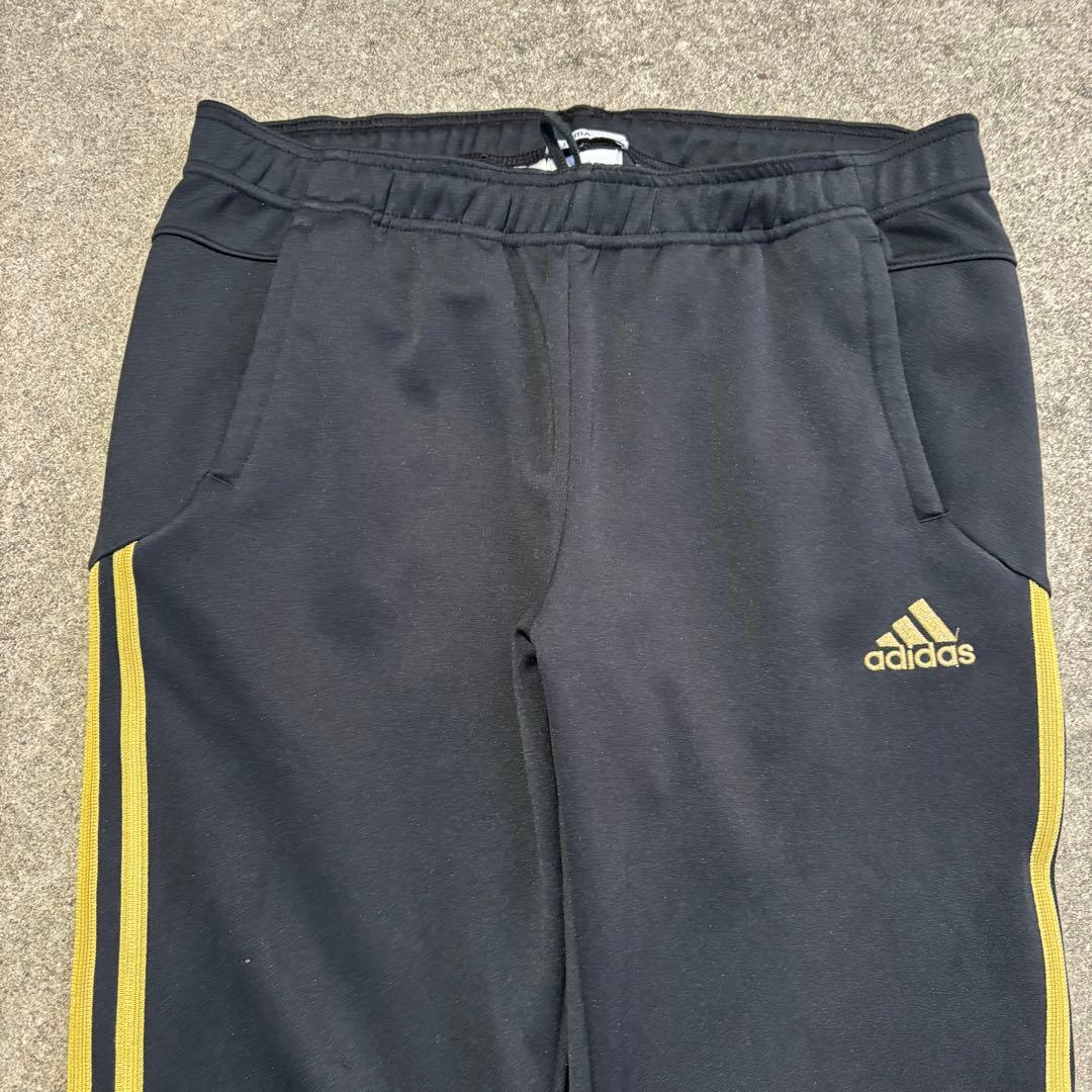 adidas セットアップ ジャージ 黒金 セミフレア y2k ストリート