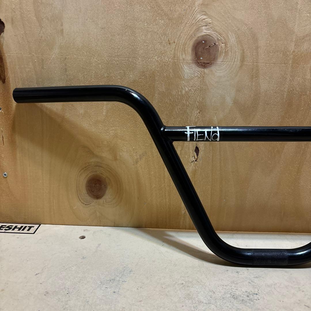 Fiend Team Bar 9.0” BMX ハンドル クロモリ ブラック