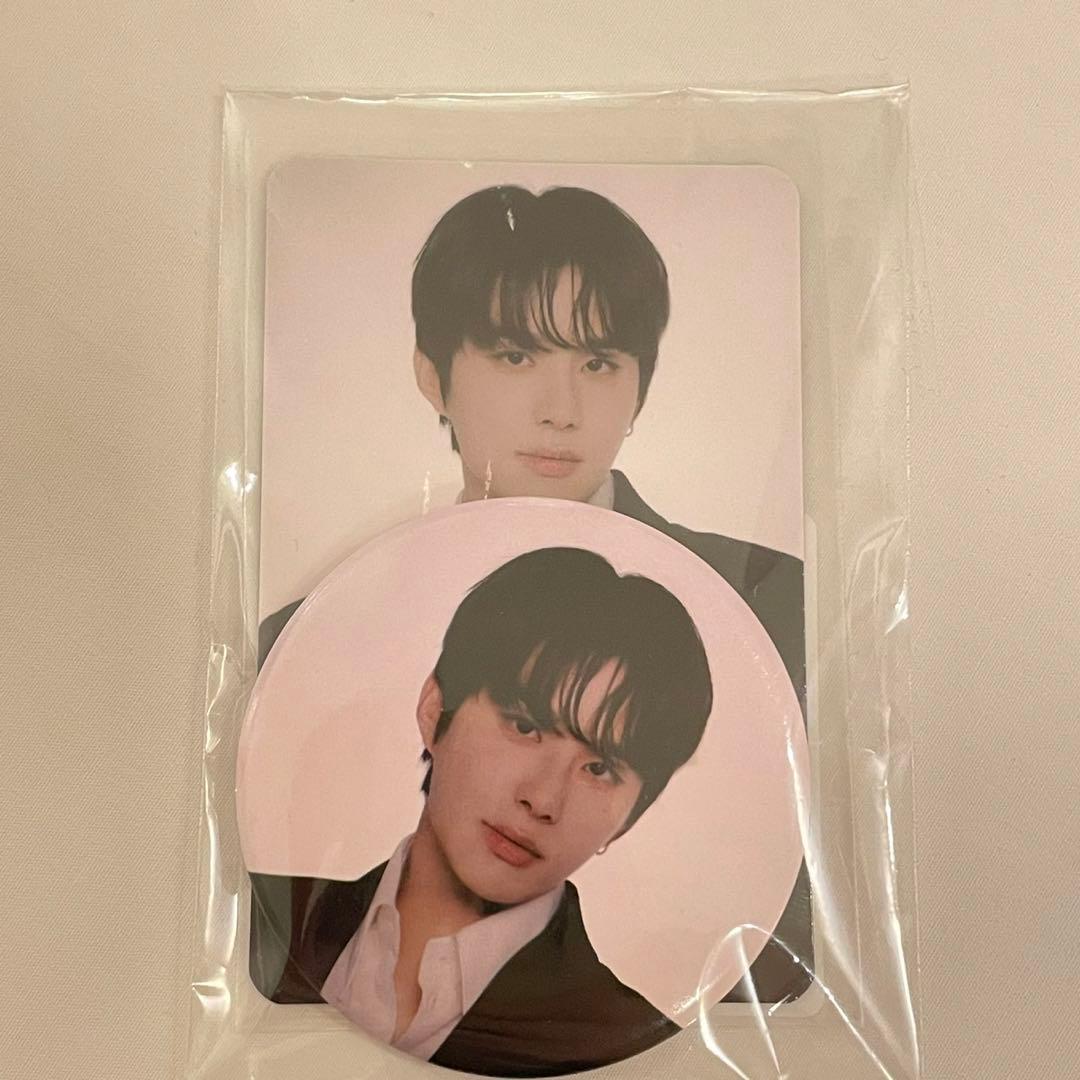 NCT  EXHIBITION 缶バッジ フォトカード ジョンウ
