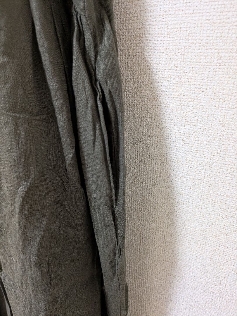 タグ付き natural by clip リネンキャミワンピース カーキ フリー
