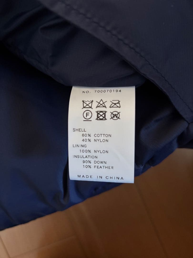 Mt.Rainier Design ダウンベスト　マウントレーニアデザイン