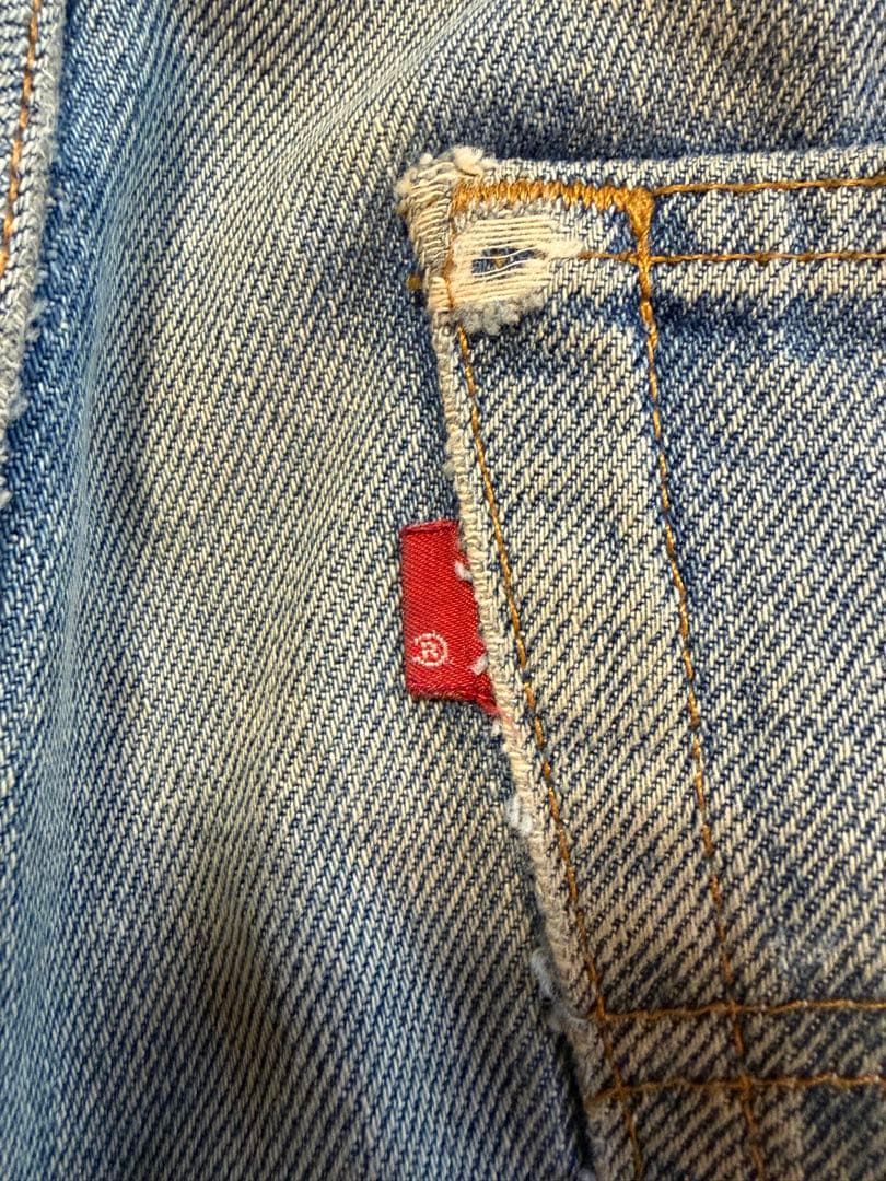 ボ*ボ様 【80s希少】Levi's 501 ハチマル 内股シングル 66後期
