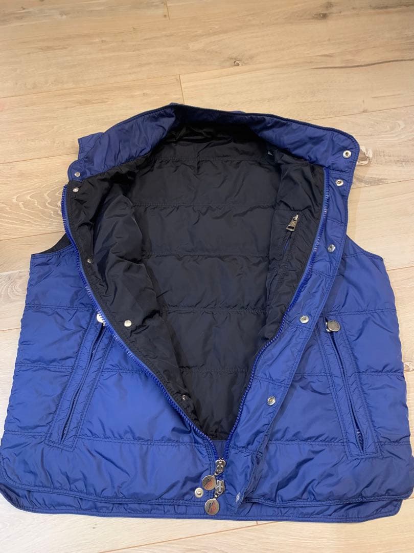 モンクレール　MONCLER 青　ダウンベスト　S（サイズ2）