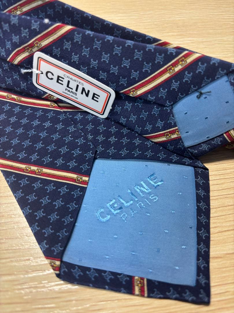 ブランドネクタイ　セリーヌ　新品未使用　CELINE PARIS