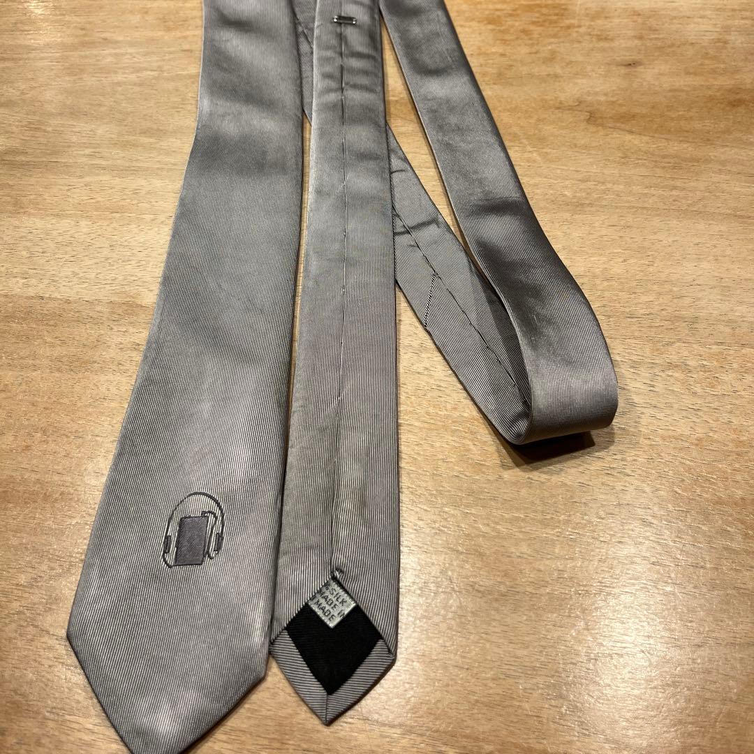 Dior homme ディオールオム　グレー ヘッドフォン刺繍 ネクタイ　エディ