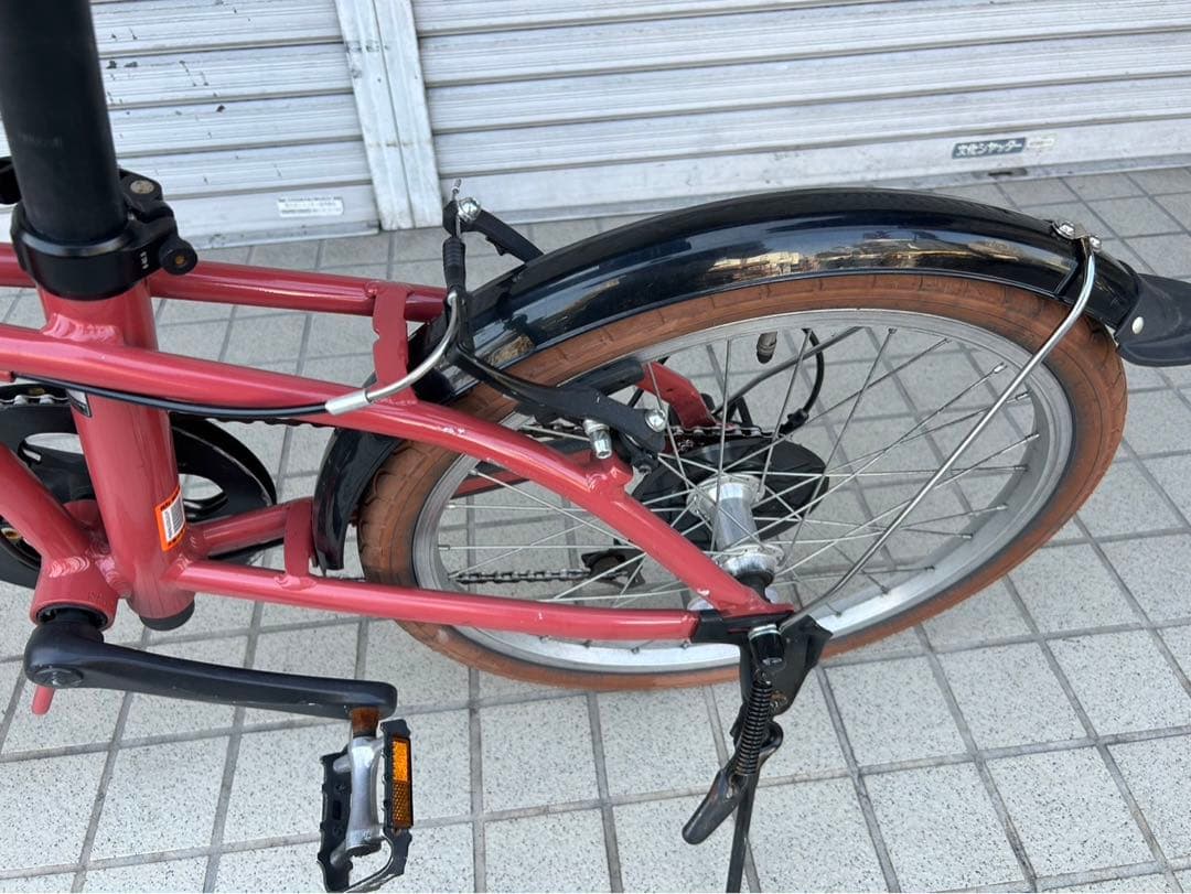 ORIGINALDESIGN  折りたたみ20インチ
外装7段変速フレームアルミ
