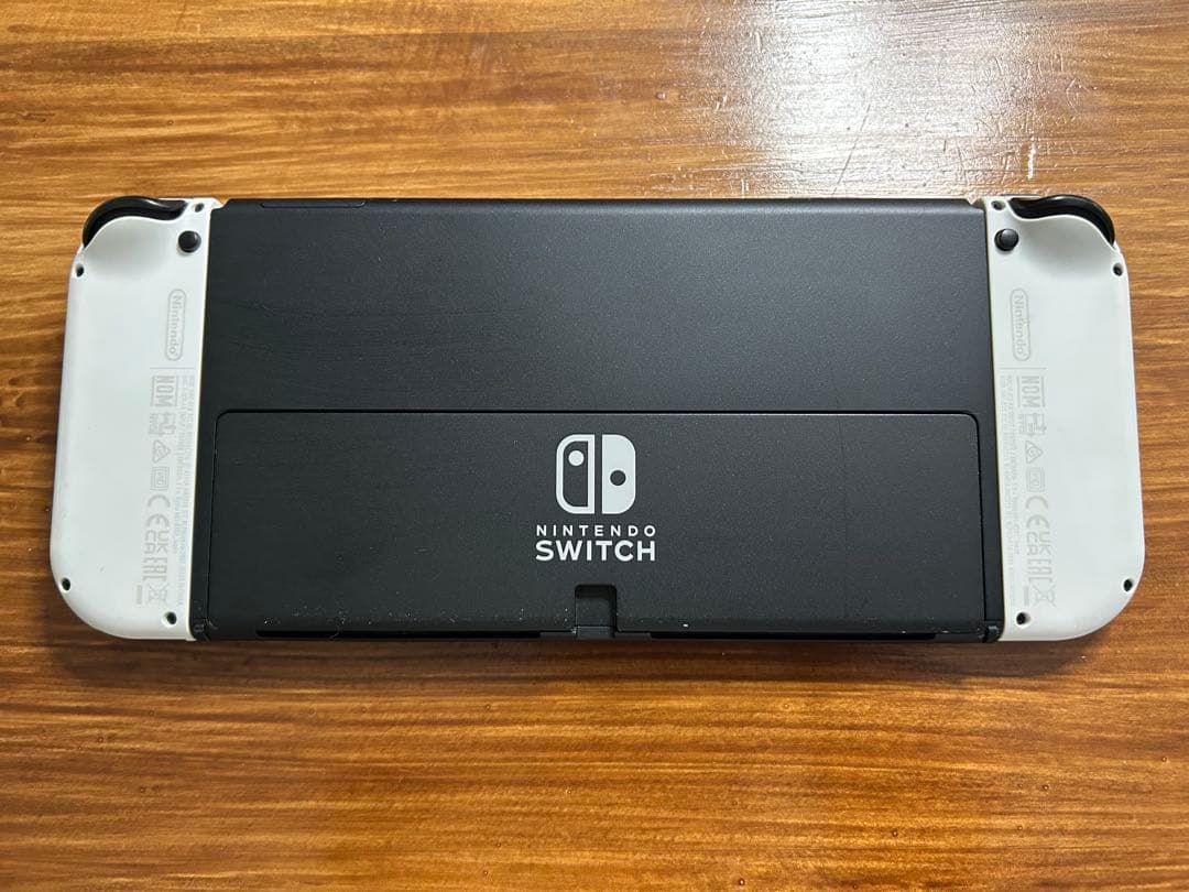 Nintendo Switch本体 有機EL 箱、ケース付き