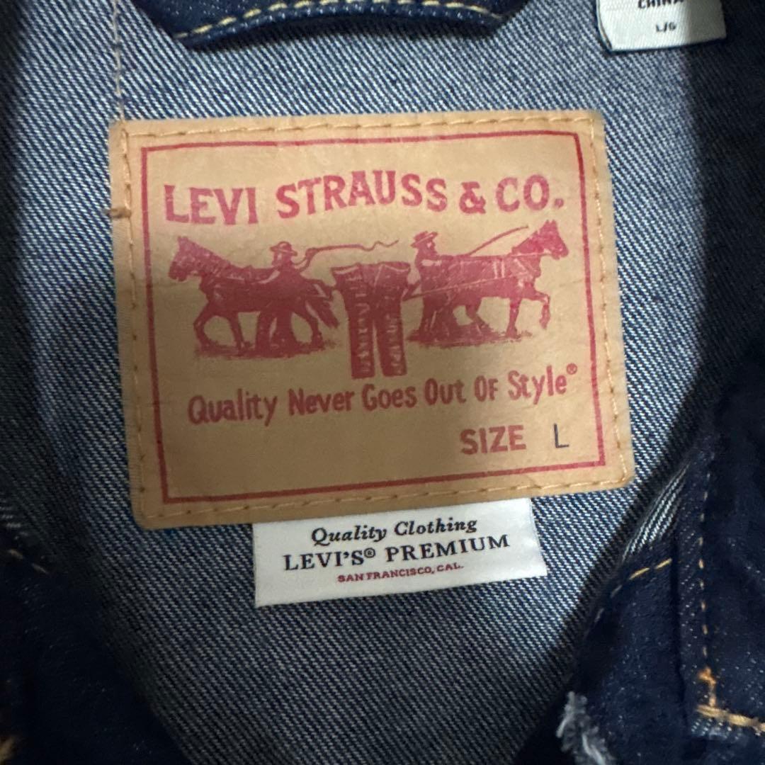 リーバイス　デニムジャケット　Lサイズ