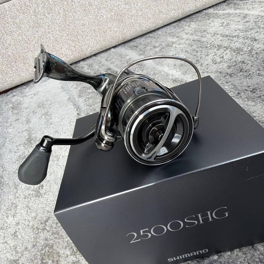 22 STELLA 2500SHG 美中古