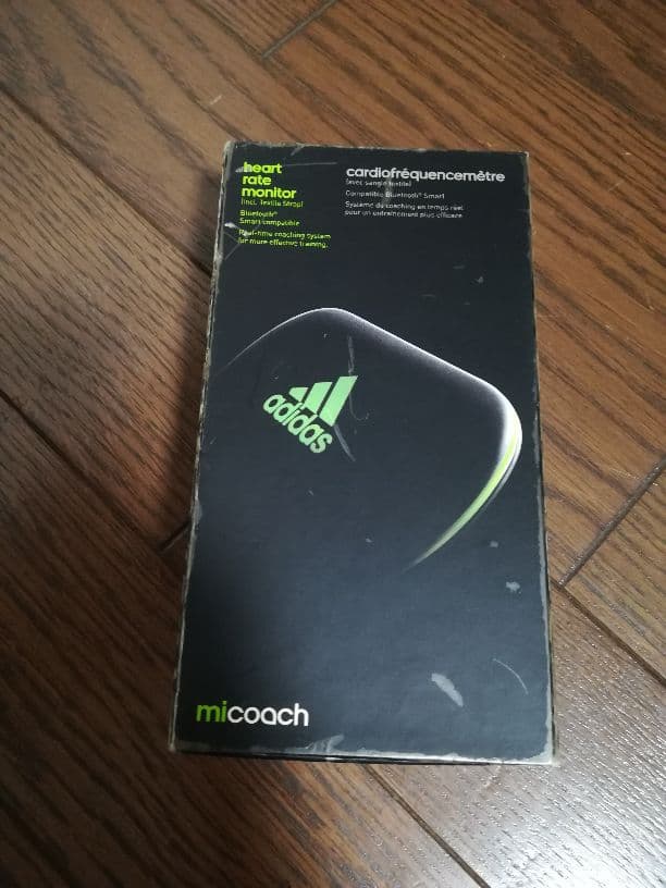 アディダス　heart rate monitor