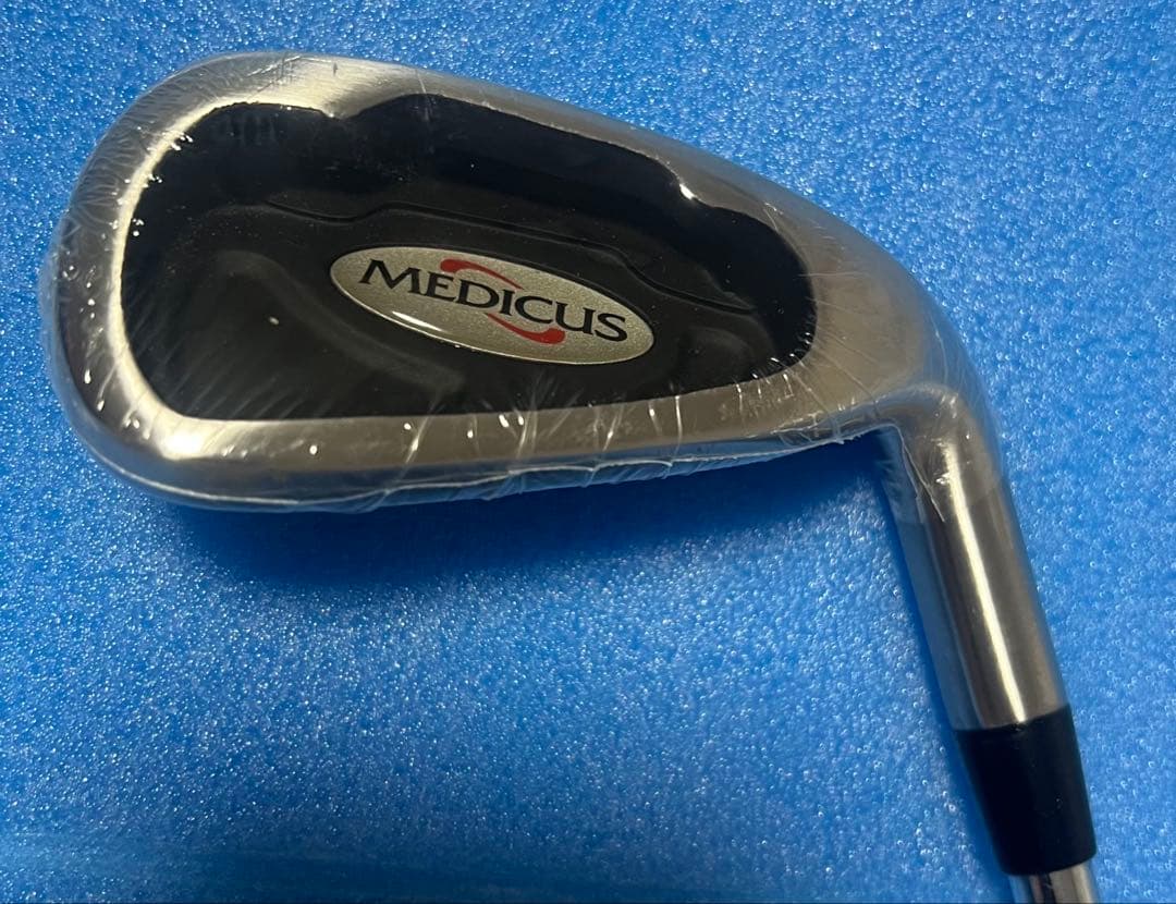 MEDICUS DUAL HINGE 7番アイアン ゴルフ練習器具。取扱説明書付