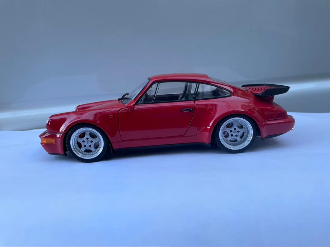 k*u様 ソリド1/18 ポルシェ964 3.6ターボ　レッド中古