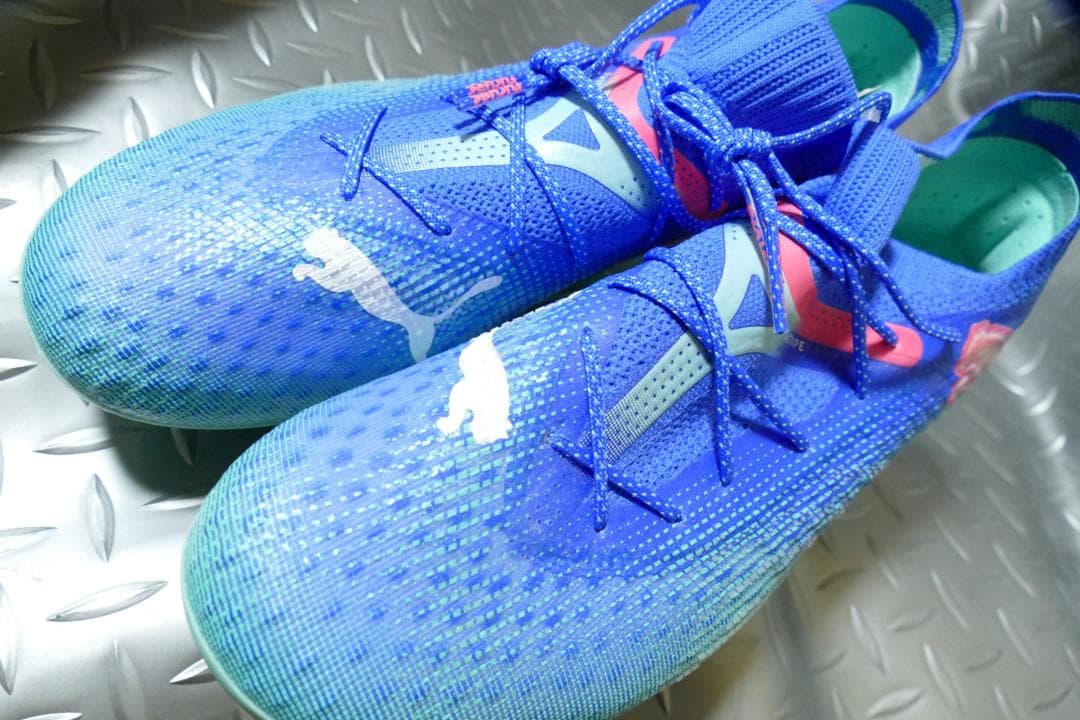 PUMA フューチャー 7 アルティメット MG サッカーシューズ