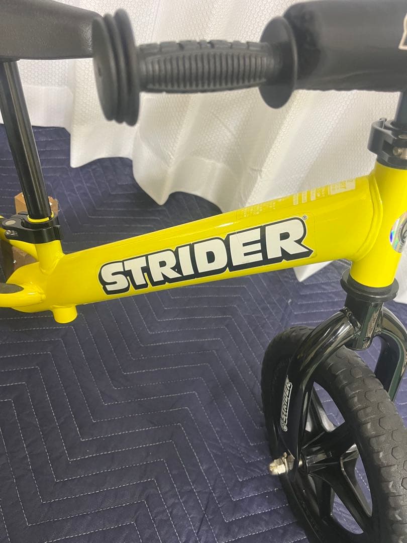 ⭐️人気カラー⭐️ストライダースポーツ 12インチ ST-S4 イエロー（黄色）